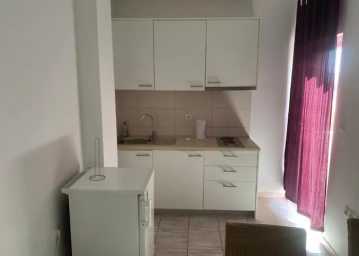 Mladenka 20m From Marina! Apartment Sukosan