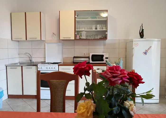 Lejlighed Mladenka 20m From Marina! Sukošan