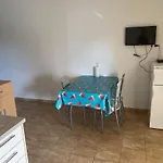 Mladenka 20m From Marina! דירה Sukošan
