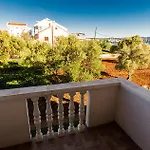 Mladenka 20m From Marina! דירה *