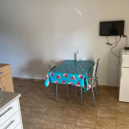 Mladenka 20m From Marina! Apartment Sukosan