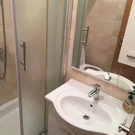 Mladenka 20m From Marina! Apartment Sukosan