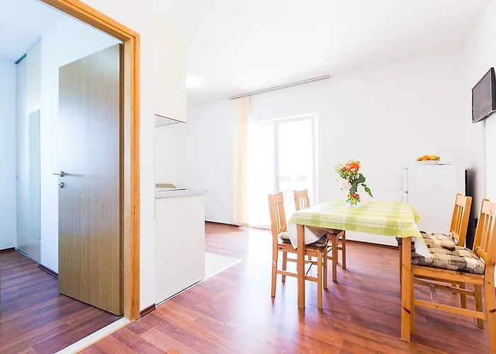 Apartamento Mladenka 20m From Marina!